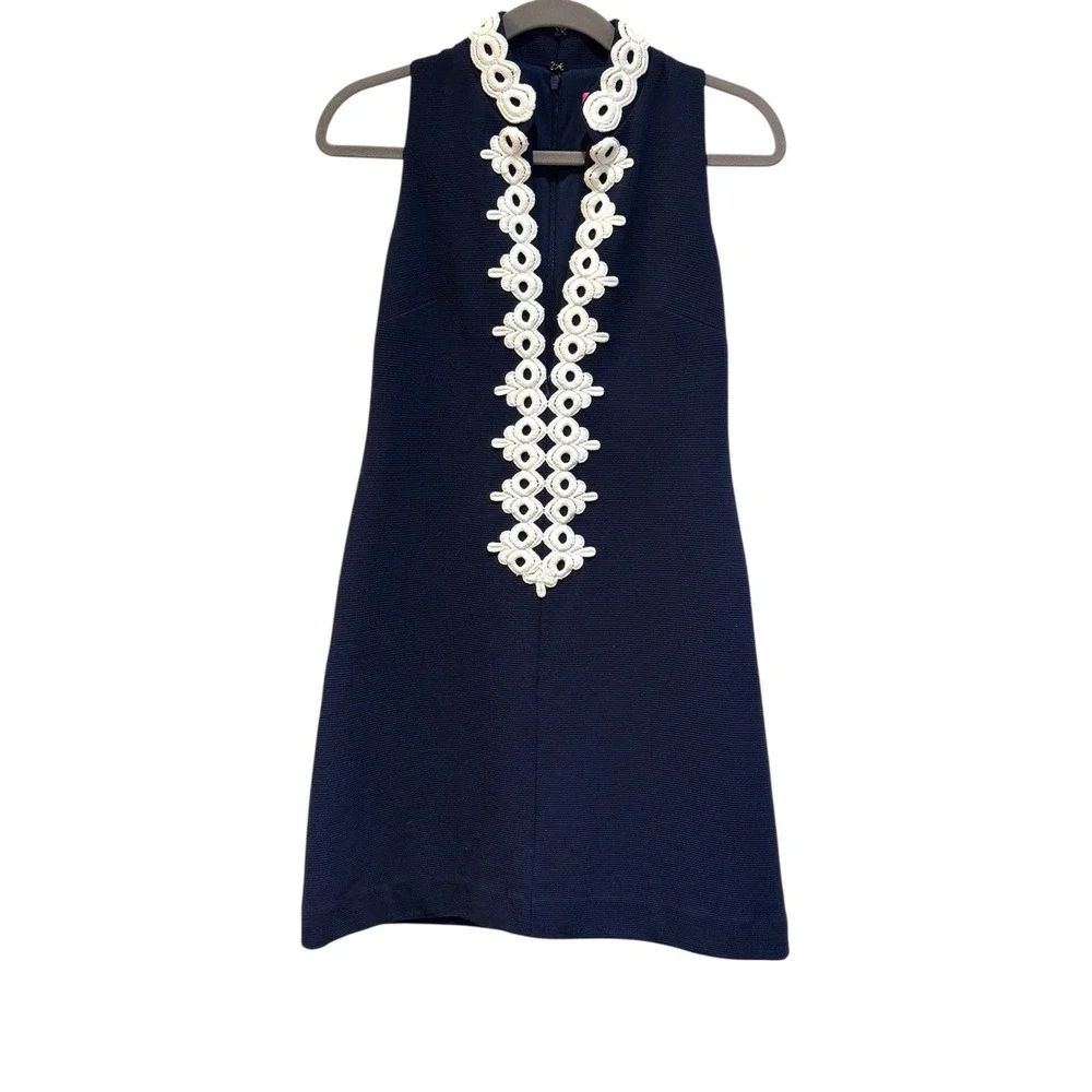Lilly Pulitzer Callista Shift Dress Women's XS Navy Blue Lace Detail Sleeveless